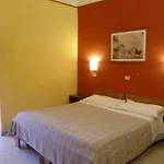 Romeo Ξενοδοχείο